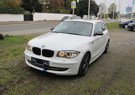 BMW 120d 120 Automatik 3-türig Leder Schiebedach