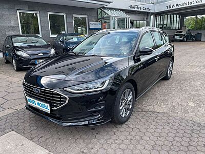 Ford Focus Turnier Titanium 125PS*AHK*SHZ*RFK*LM