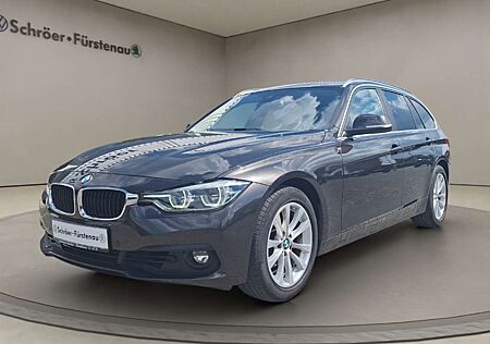 BMW 320 i Advantage Touring Automatic (Steptronic)