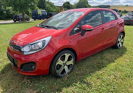 Kia Rio 1.4 Automatik Edition 7