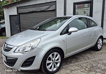 Opel Corsa D Active MultiFunk Klima Radio TÜV
