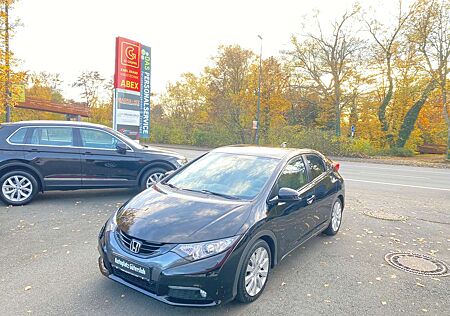 Honda Civic 1.8 i-VTEC Executive NAVI XENON KAMERA LEDER