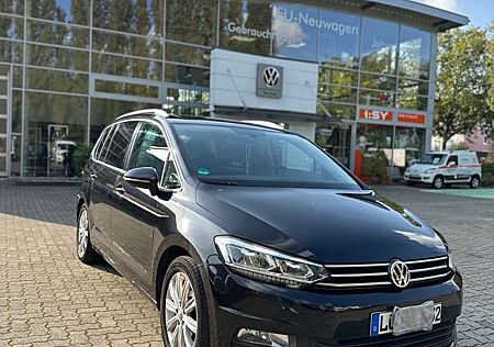 VW Touran Volkswagen 2.0 TDI SCR (BlueMotion Technology) Highline