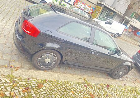 Audi A3 2.0 TFSI Ambiente