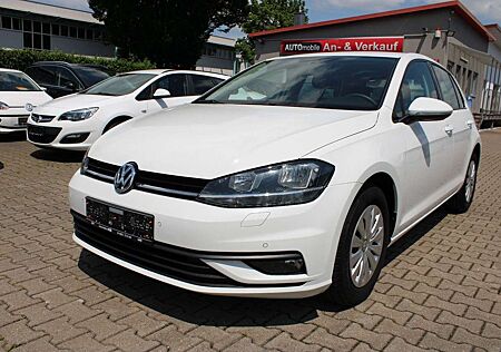 VW Golf Volkswagen 1.6 TDI Klima,PDC,SHZ,Navi