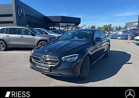 Mercedes-Benz E 200 Limousine KAM LED Schiebe Ambi Navi