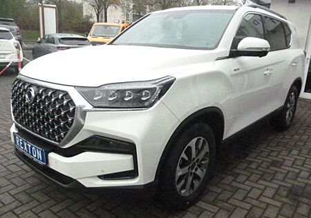SsangYong Rexton 2.2 Diesel Sapphire + Elegance-Pak 4WD AT