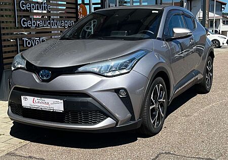 Toyota C-HR Hybrid Team D