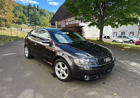 Audi A3 1.6 Ambition / Klima / Sport / TÜV /8x Reifen