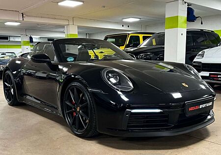 Porsche 911 CARRERA 4 S CABRIO GARANTI TRAUMZUST
