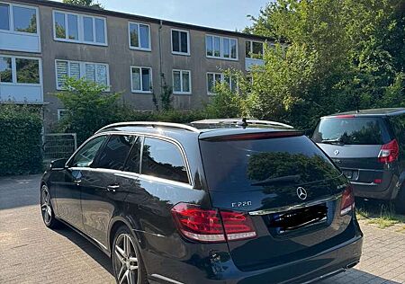 Mercedes-Benz E 220 BlueTec (212.201)