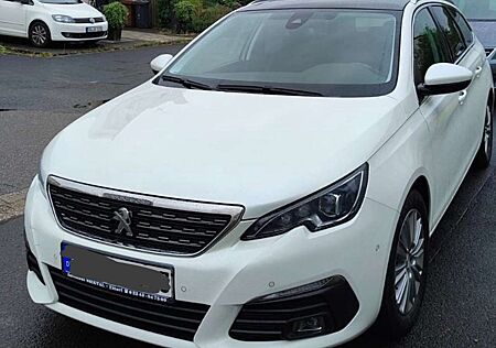 Peugeot 308 1.5 BlueHDi 130