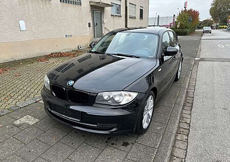 BMW 118i 118 Baureihe 1 Lim. Gepflegt