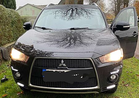 Mitsubishi Outlander 2.0 2WD