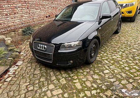 Audi A3 2.0 FSI Sportback Ambiente