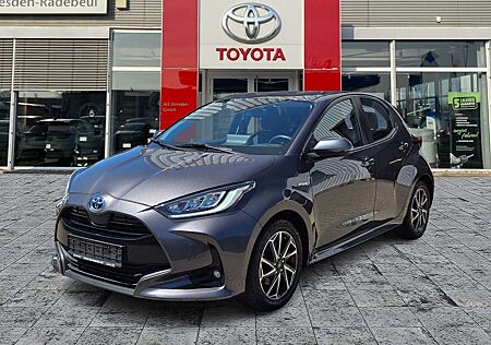 Toyota Yaris 1.5 Club FLA SpurH LM LED KeyLess KlimaA
