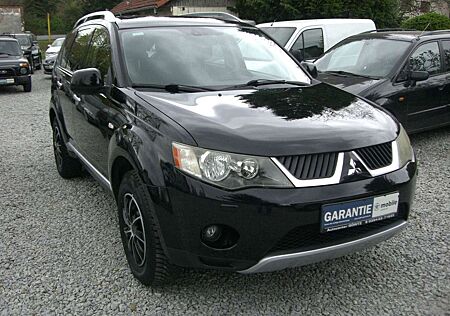Mitsubishi Outlander 2.4 Intense 1.Hand,Klima&Automatik