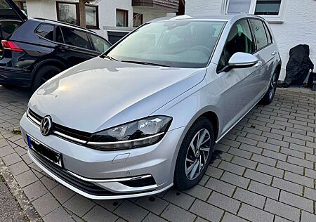 VW Golf Volkswagen 1.4 TSI DSG Sound