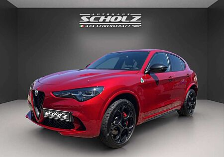 Alfa Romeo Stelvio Quadrifoglio *AKRAPOVIC*ACC*21" FELGEN*
