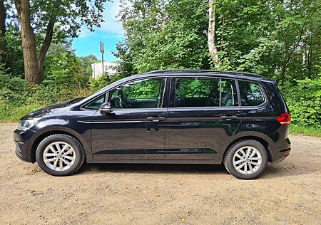 VW Touran Volkswagen Diesel 1.6 TDI SCR (BlueMotion Technology)