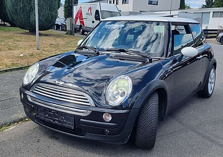 Mini Cooper Panoramadach H&K Sound Tempomat Youngtimer