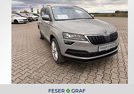 Skoda Karoq 1.5 TSI DSG Style AHK*TravellerPlus*VC*LED*Pano*Re