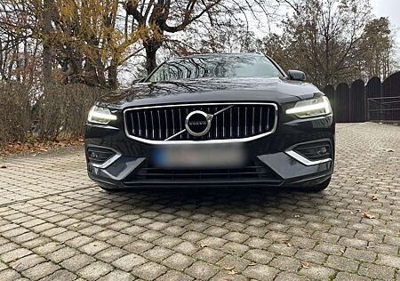 Volvo V60 D4 AWD Geartronic Inscription