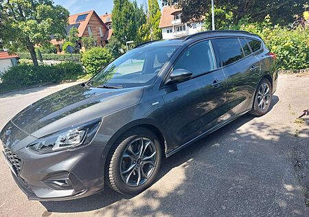 Ford Focus Turnier 1.0 EcoBoost Start-Stopp-System ST-L