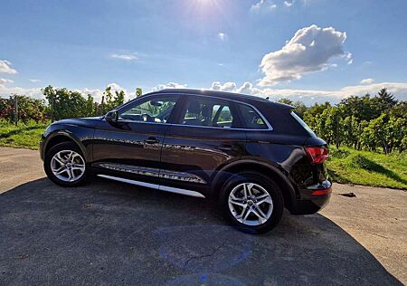 Audi Q5 2.0 TDI quattro S tronic Design