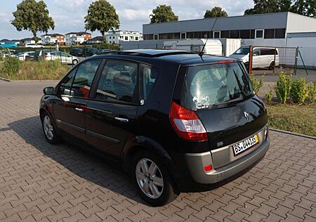 Renault Scenic 2.0 16V Confort Dynamique
