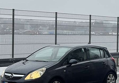 Opel Corsa 1.2 16V Edition
