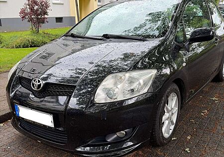 Toyota Auris Auris 3-Türer 1.6 Halbautomatik