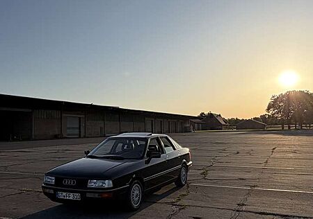 Audi 90 2.3 E