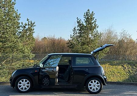 Mini ONE Tüv & Au neu
