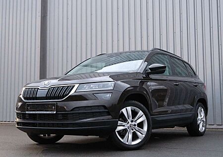 Skoda Karoq 1.5 TSI ACT Style*DSG*Navi*AHK*LED*Asisst