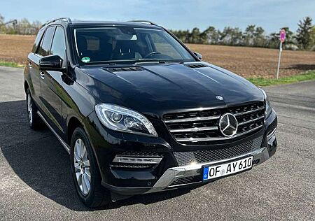 Mercedes-Benz ML 350 BlueTEC 4MATIC 7G-TRONIC vieles Neu!