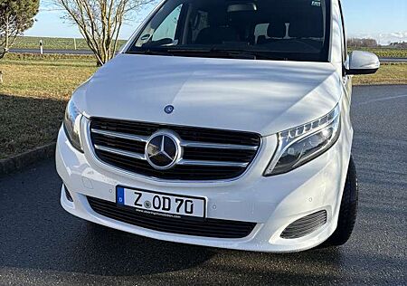 Mercedes-Benz V 250 (BlueTEC) d lang 7G-TRONIC