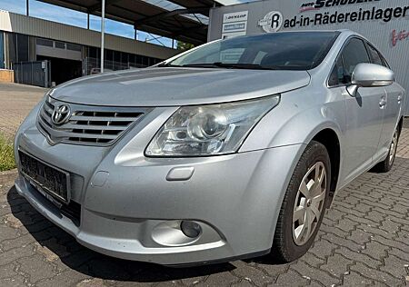 Toyota Avensis Combi 1,8-l Executive,Klima,Navigation
