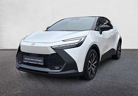 Toyota C-HR 2.0 Hybrid Black&White