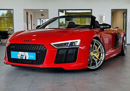 Audi R8 Spyder 5.2 FSI quattro*Keramik*B&O*ServiceNeu