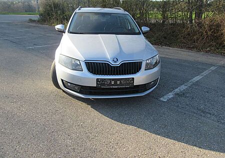Skoda Octavia Combi 1.8 TSI DSG AHK Ambition