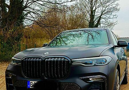 BMW X7 M M50d