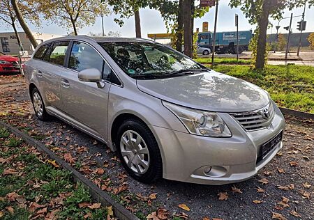 Toyota Avensis d. Kombi Sol /