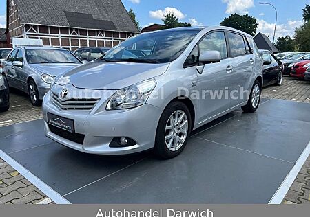 Toyota Verso Executive 2.2 D-CAT Pan/Xen/7-Sitze S.Heft