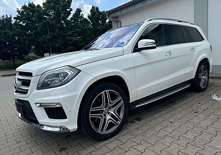 Mercedes-Benz GL 500 BlueEff 4Matic AMG Line/PANO/Nachts./LED