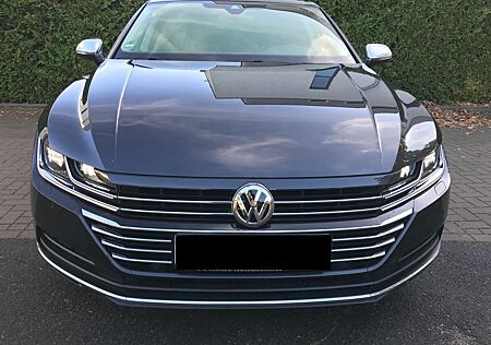 VW Arteon Volkswagen 2.0 TSI DSG Elegance