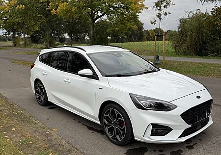 Ford Focus Turnier 1.5 EcoBoost Start-Stopp-System ST-LINE