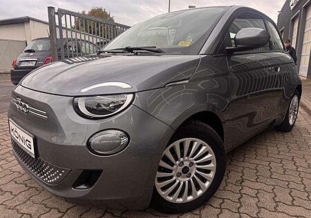 Fiat 500E 42 kWh Touch*Klimaaut.*Carplay