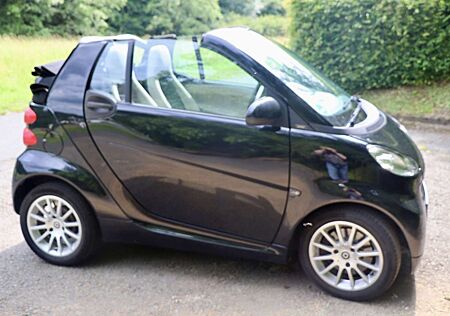 Smart ForTwo cabrio softouch passion micro hybrid drive