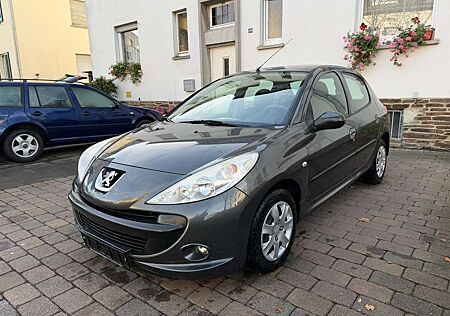 Peugeot 206 + 1.4 HDI - Tüv-Asu NEU (10-2027) - EURO 5 -